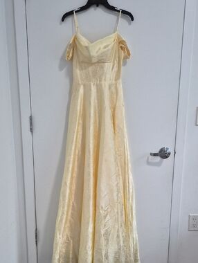B Darlin Soft Buttercream Satin Evening Gown